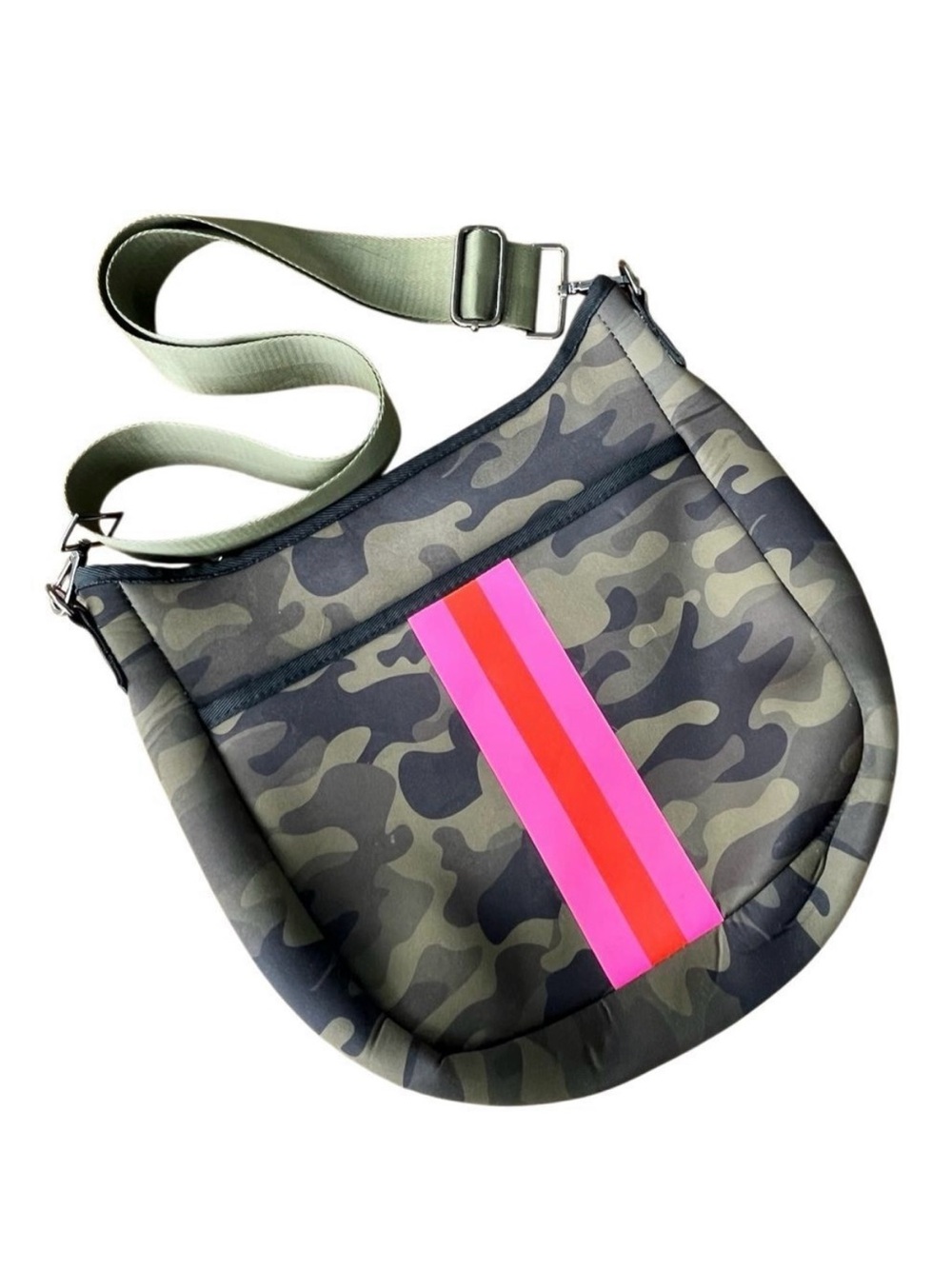 HAUTE SHORE Camo Messenger Bag with Pink & Orange Center Stripe NWOT - Picture 5 of 13